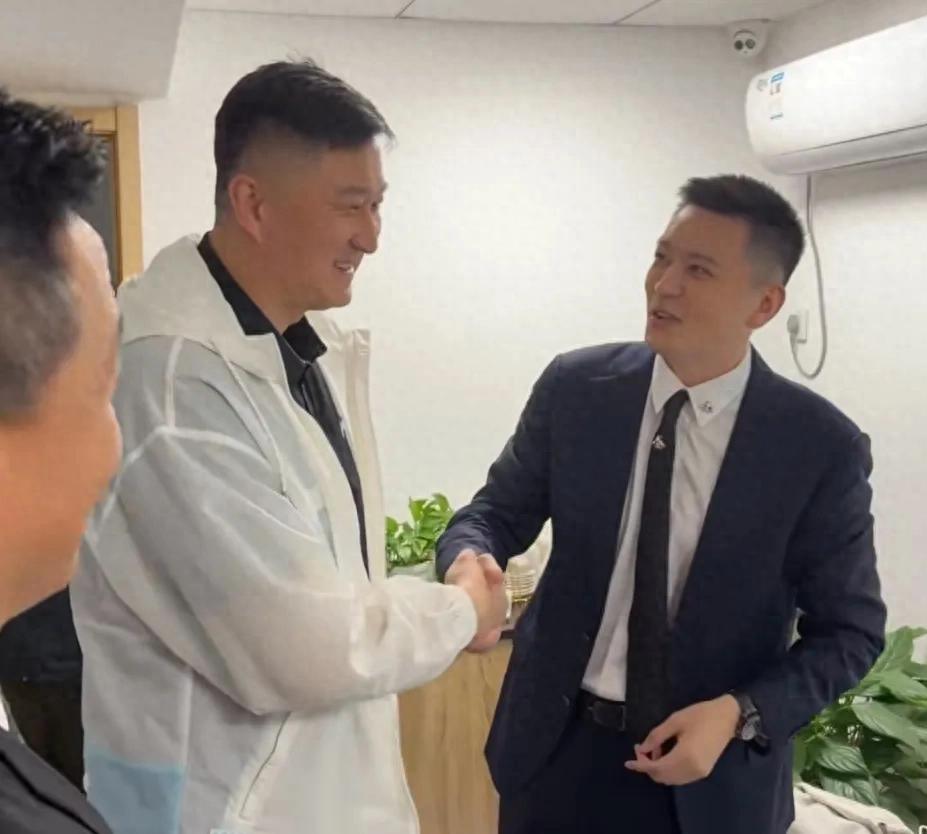 CBA新赛季已拉开帷幕,冷冷清清,一如所料