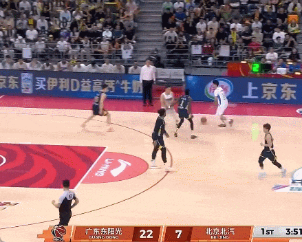 首次亮相即震撼！你好，赵睿！历经整整三年的等待