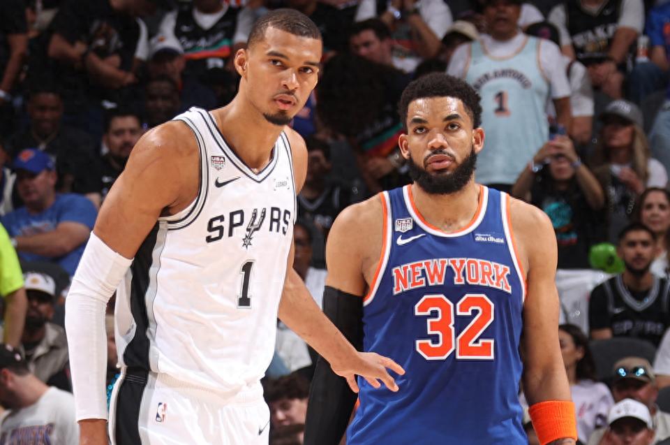 尼克斯能否横扫?NBA官方前瞻总决赛第三场:文班亚马对决唐斯成为焦点