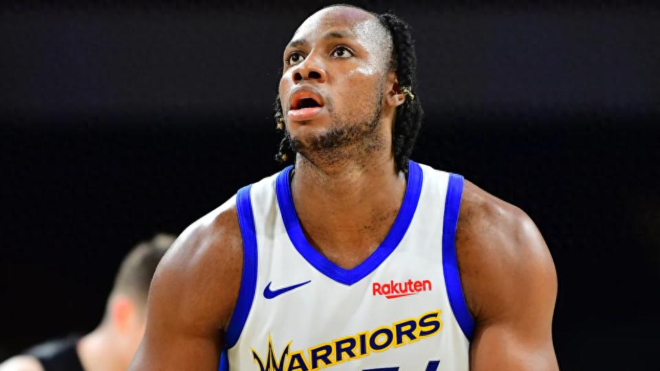 勇士队将引进一名身高2米11的中锋!他在发展联盟场均贡献20分11篮板:此人还曾获得盖帽王的称号