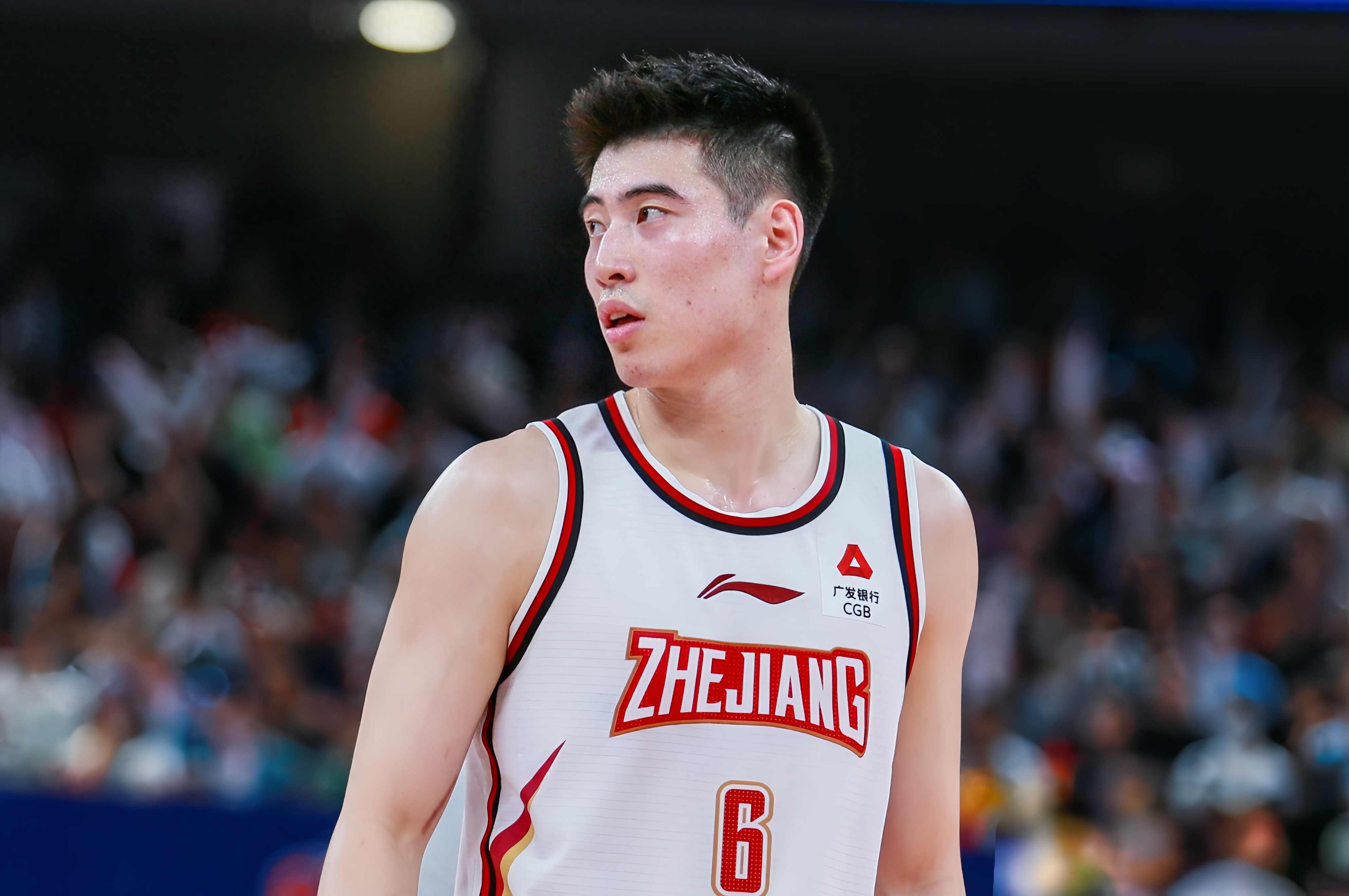 程帅澎18分加3篮板赵继伟仅得6分创下“里程悲” 辽宁队败给浙江队季后赛形势岌岌可危