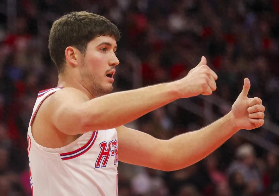 教练水平悬殊明显,火箭队依然难逃勇士队的风格压制