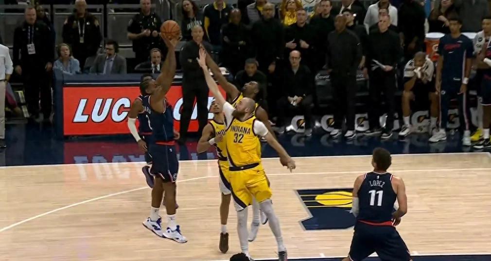 这0.4秒的丑陋场面，正是NBA必须改革的缘由