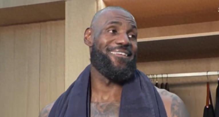 詹姆斯:我们家庭就是一个胜利的集体 四十岁后我确立了双重目标