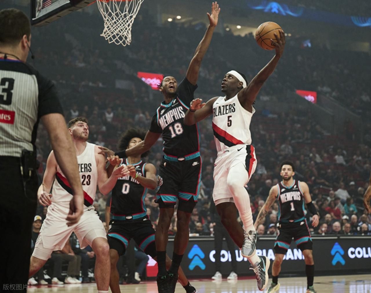 垃圾时间登场!杨瀚森贡献2分1篮板,罗威拿下13分,克林根再添两双,开拓者击败灰熊