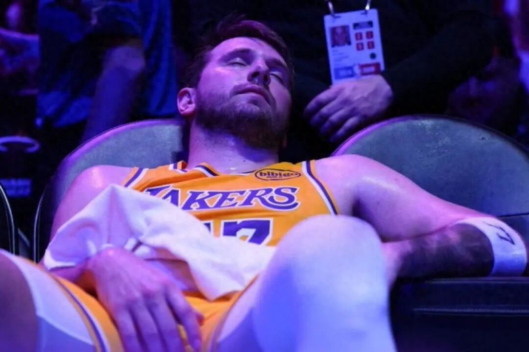 湖人状态全面复苏！决胜时刻胜率，位居联盟榜首！防守命中率限制，同样名列第一