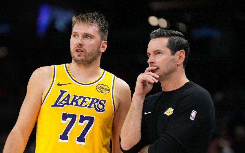 东契奇与雷迪克关系紧张？随队记者澄清：二人关系密切，交情已近十年