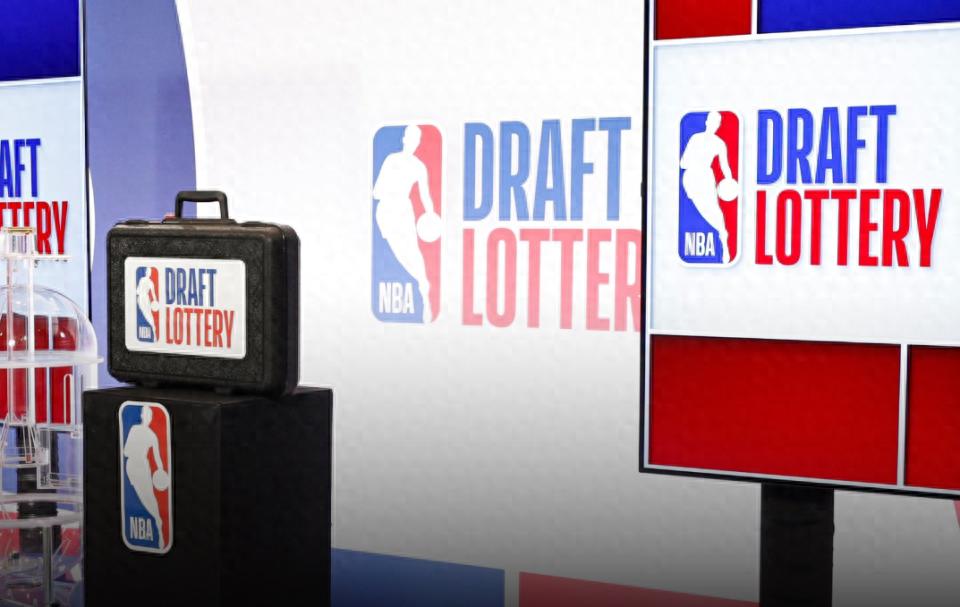 NBA董事会以29票赞成、1票反对的投票结果,正式批准了全新的乐透抽签规则,该规则将从明年起在三届选秀中试行。