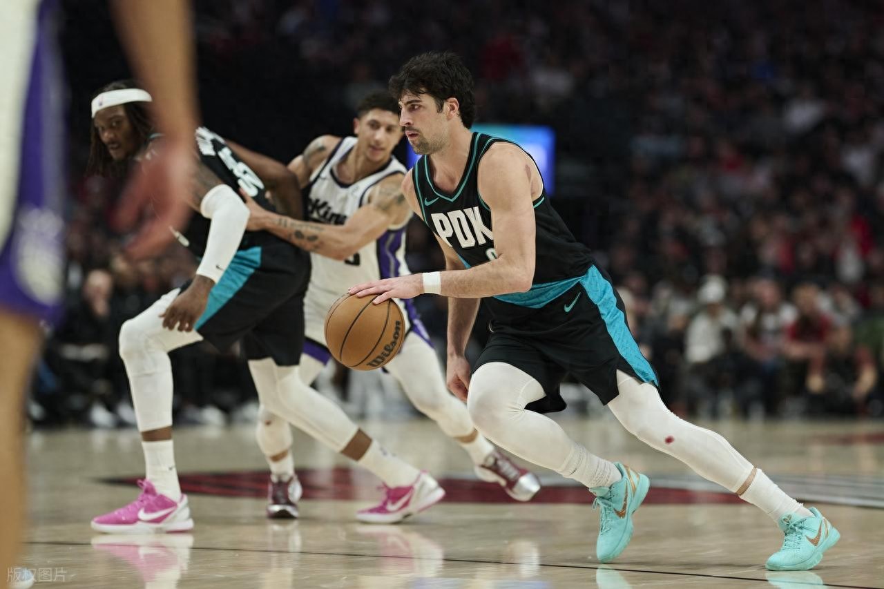 杨瀚森常规赛落幕！开拓者击败国王锁定西部第八附加赛对阵太阳