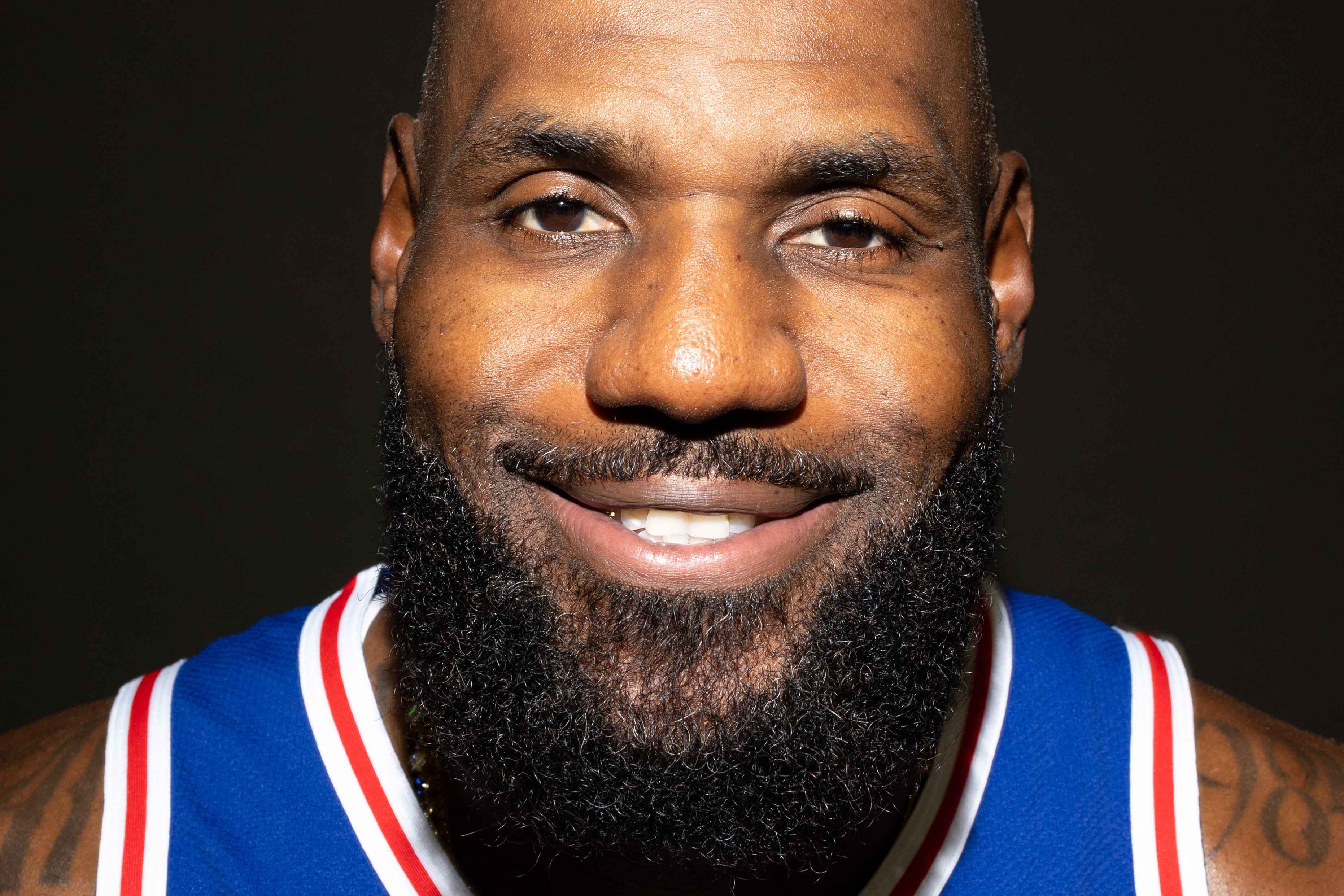 费城在NBA赛季前因勒布朗·詹姆斯而兴奋不已。