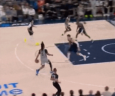 五十场胜利！马刺队第三号球星表现惊艳，彻底重塑西部冠军争夺态势