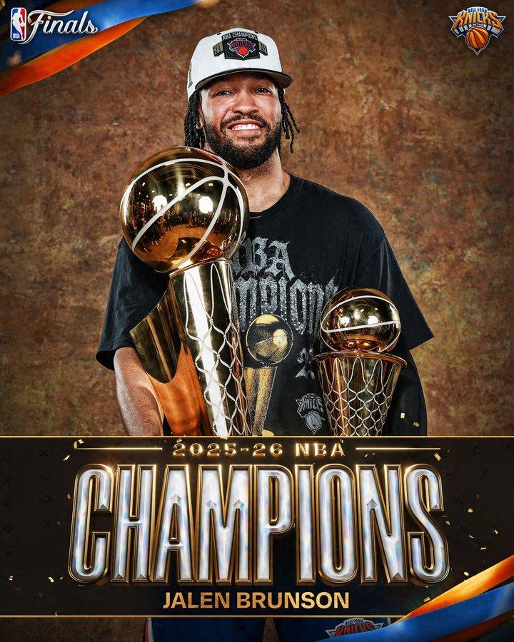 NBA官方公布总冠军合影:尼克斯全员17人亮相,索汉与杰米森未入镜?