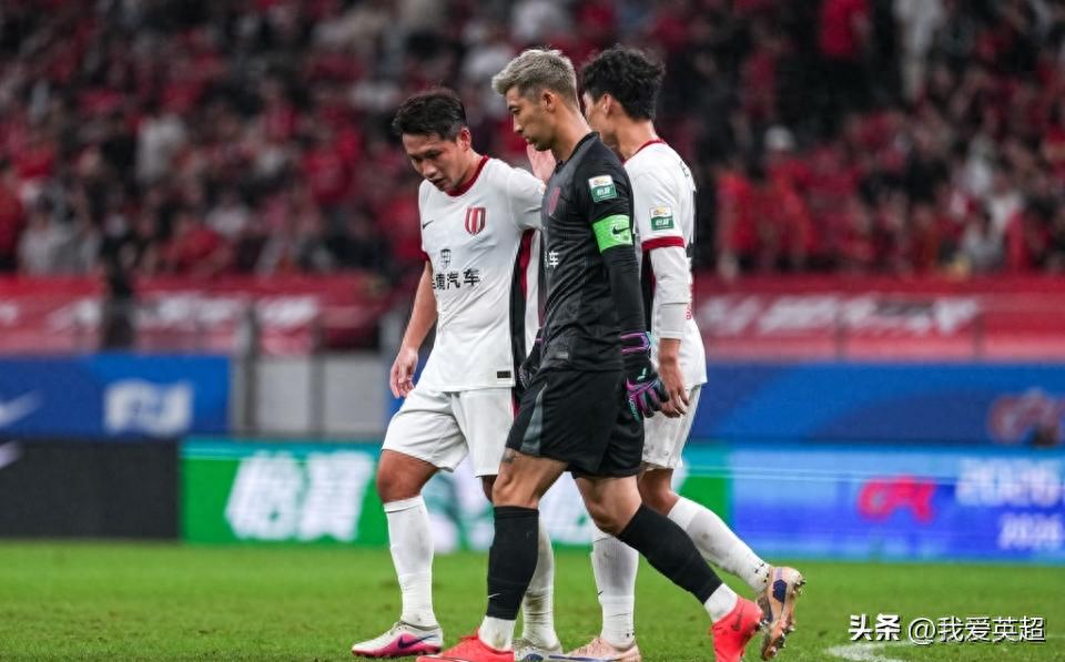 错过第5个中超冠军点 蓉城0-3被海港横扫 连续3轮未尝胜绩 王子铭三次浪费绝佳机会