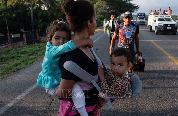 2026世界杯：足球在墨西哥移民儿童的梦想中滚动