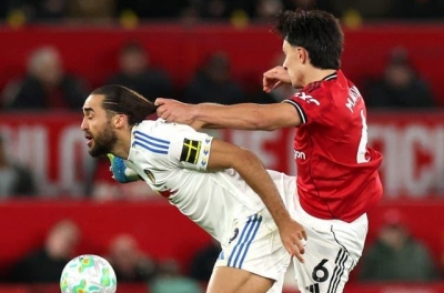 曼联球员的红牌判罚是合理的