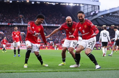 曼联在对阵纽卡斯尔的比赛中暴露了令人担忧的战术问题