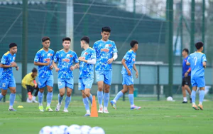 越南U23队正式敲定参加2026年亚运会的球员名单:3名U20国脚入选。
