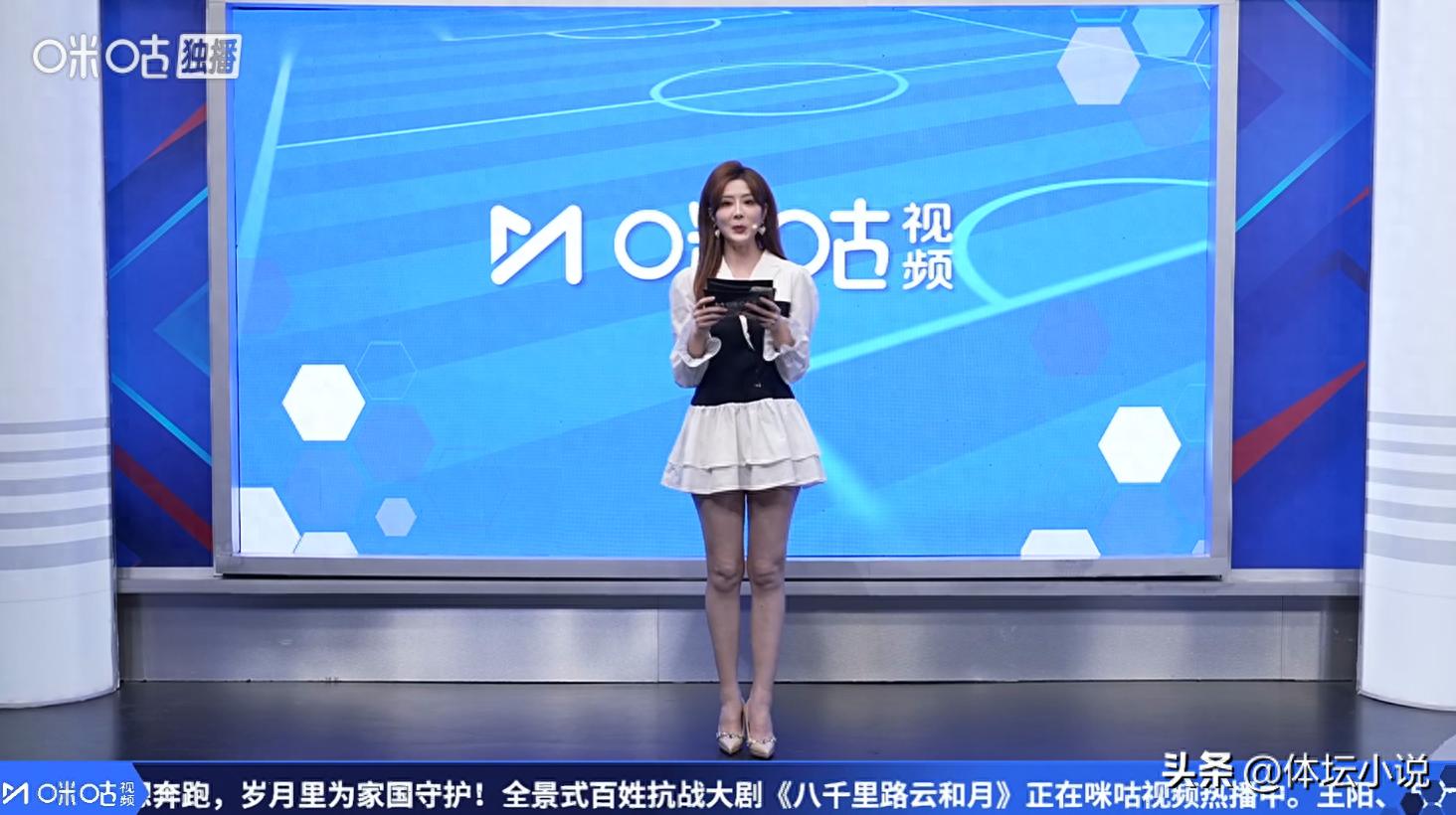 泰山队与上港队1比1握手言和，韩鹏成为热议焦点！《八千里路云和月》中场环节引人注目