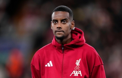 官方消息：利物浦迎来“轰炸机”，生涯已斩获147球