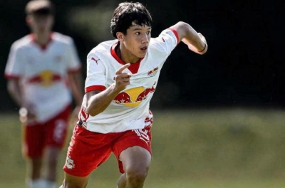 越南裔天才少年入选欧洲国家队