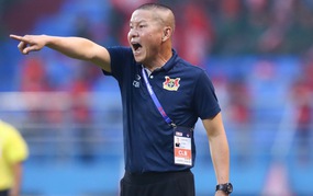 主教练朱庭严与宁平众星距离全国杯冠军仅一步之遥