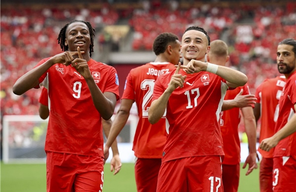 2026年世界杯:瑞士2-1战胜加拿大,晋级淘汰赛