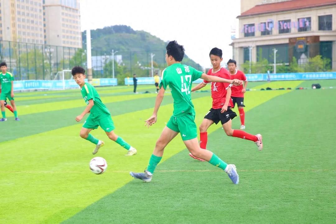 中小学春秋假期，对中国青少年足球发展带来显著积极影响