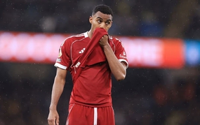 战术角度：阿内·斯洛特对格拉文贝赫的安排失误