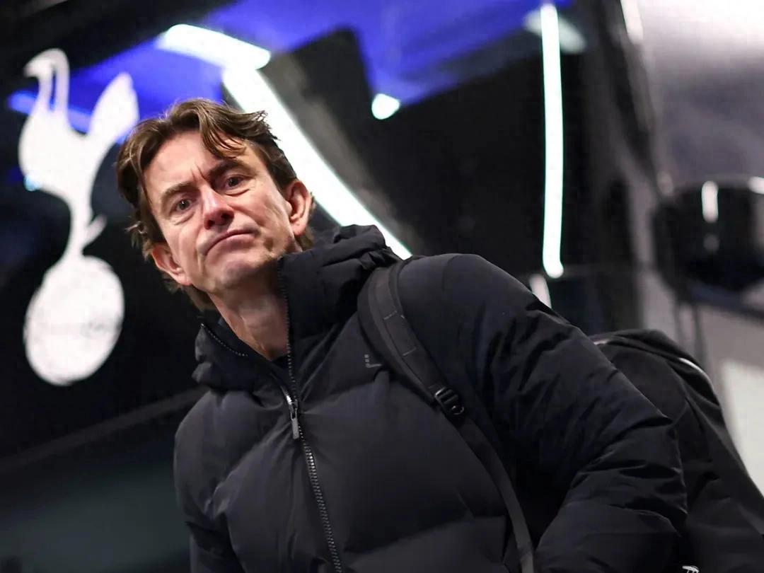 创下近18年来球队在英超最长时间未尝胜绩！热刺终于忍无可忍，解雇了弗兰克