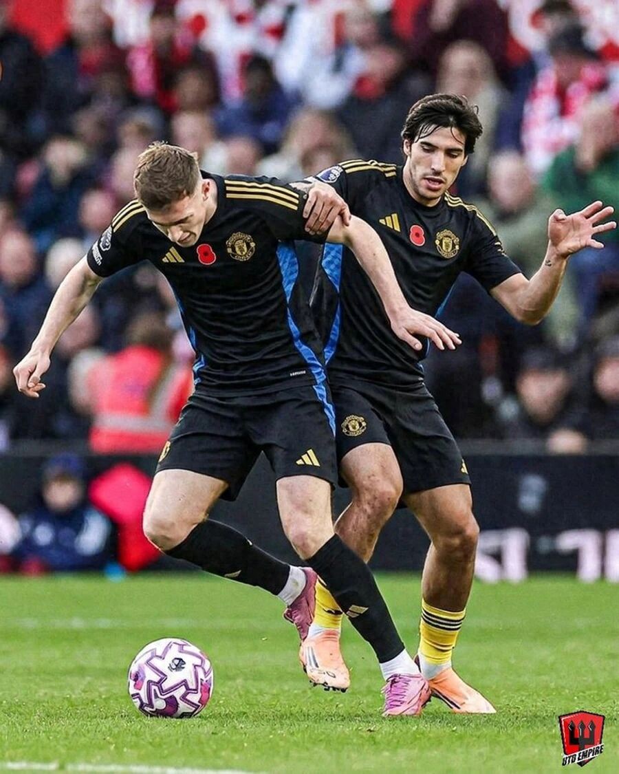 曼联引进托纳利迎来利好，据悉他并非皇马首要目标！可能通过交换乌加特来减少转会支出