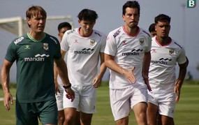 主教练赫德曼在印尼队3-0战胜巴厘联队后称赞球队：“非常强劲的表现。”
