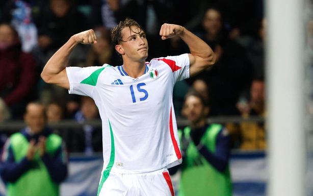 意大利对阵北爱尔兰（02:45，3月27日）：皮奥·埃斯波西托将带领意大利队进军世界杯！