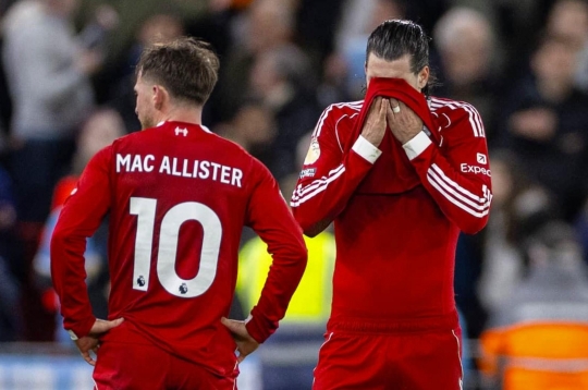 逆转输给曼城，利物浦球迷愤怒要求立刻清洗一名球星