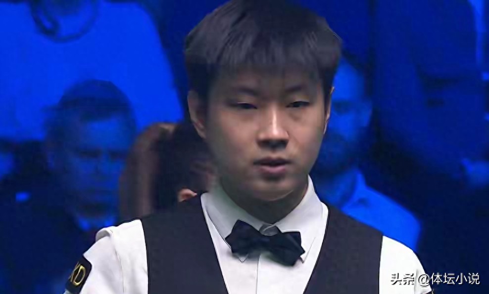 决赛百分百胜率！赵心童10比3击败特鲁姆普夺冠，囊括红包赛三项冠军，排名升至第四位