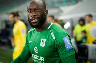 曾在三大洲踢过球的锋线球员加盟海防足球俱乐部