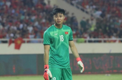 V-League垫底球队瞄准朴教练的心腹替代Bùi Tiến Dũng