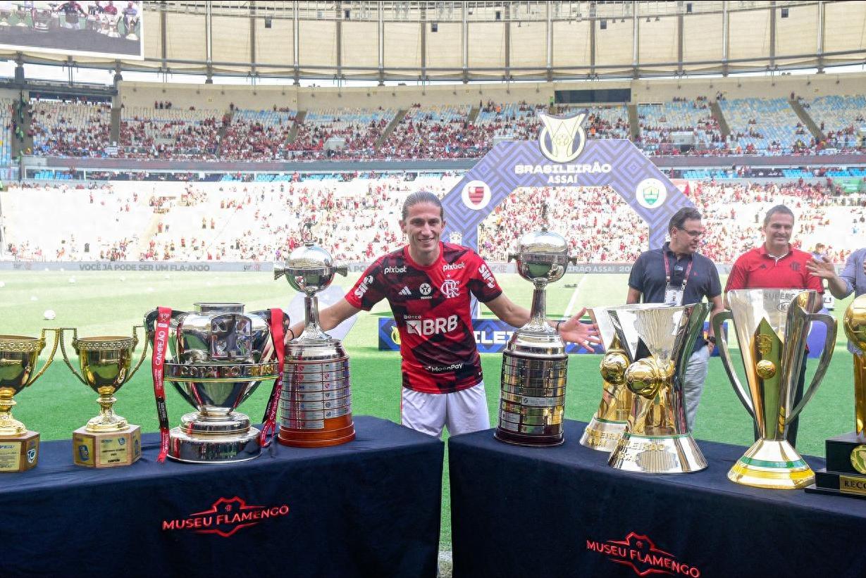 一场八球大胜后离任 四十岁费利佩带领弗拉门戈九十九场斩获五冠