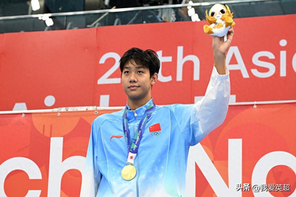 中国游泳队妙语连珠 张展硕称七金不兴奋 28岁蝶后回应嫌老不服