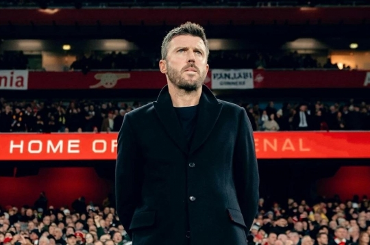 抛开卡里克，曼联锁定世界顶级教练阵容