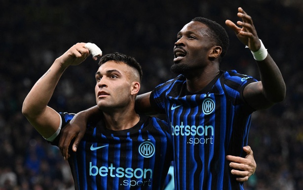 国际米兰大胜罗马，稳固意甲榜首地位