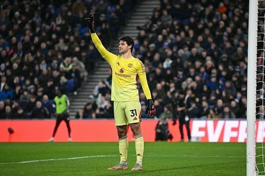 门将森内·拉门斯指出曼联的“致命”弱点