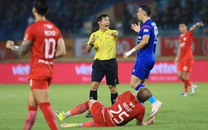 错误吹罚点球，一名V-League裁判遭停职