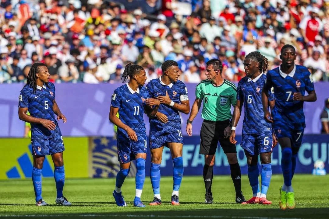 从世界杯看全球的“归化融合潮流”,中国足球该走向何方?