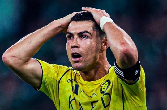 噩耗突至，C罗不得不离开阿拉伯地区飞往西班牙