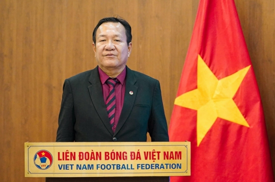 越南国家队新任主帅在接替梅德钟时有何表态？