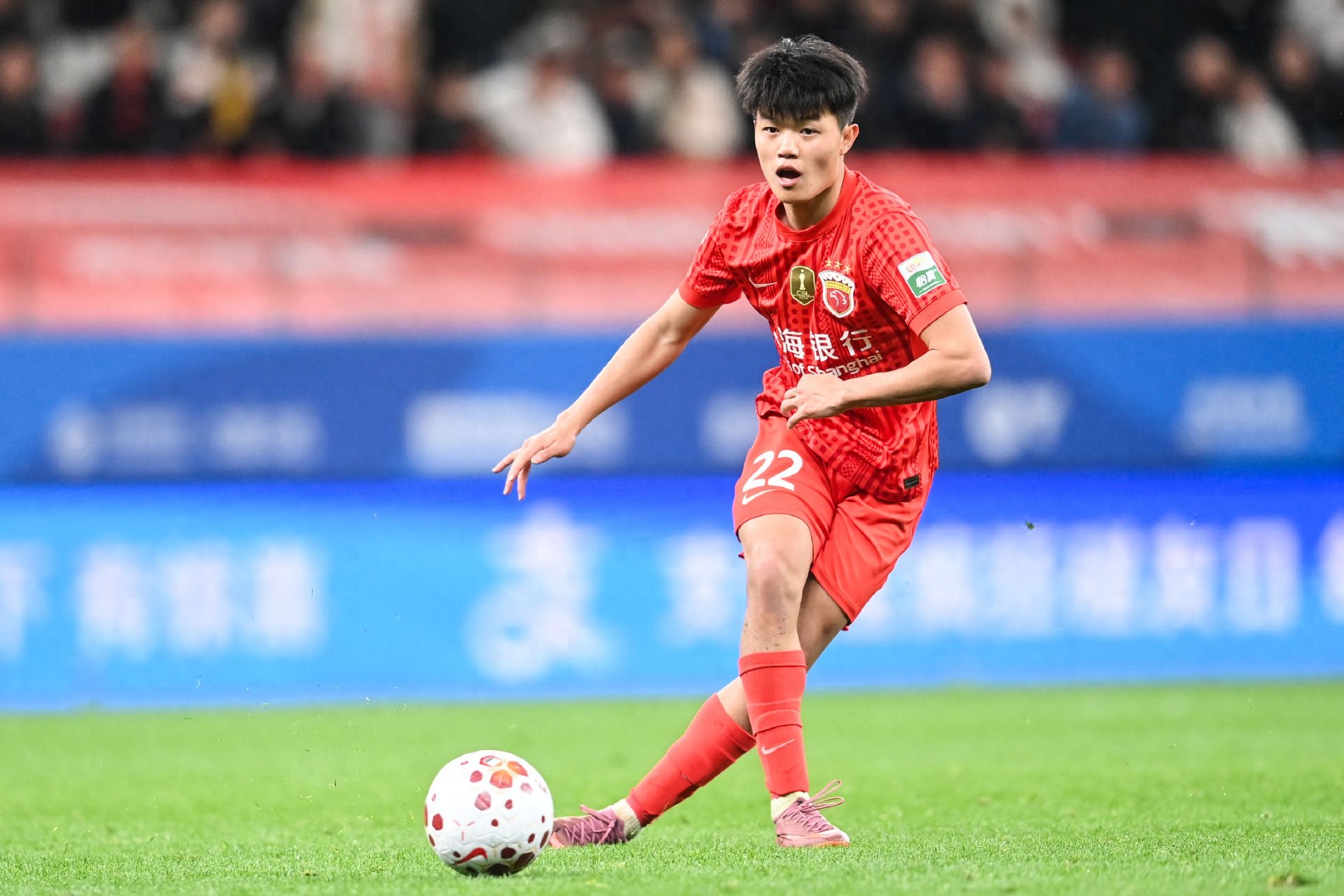 U23国足队员纷纷展现出色表现，持续传递希望