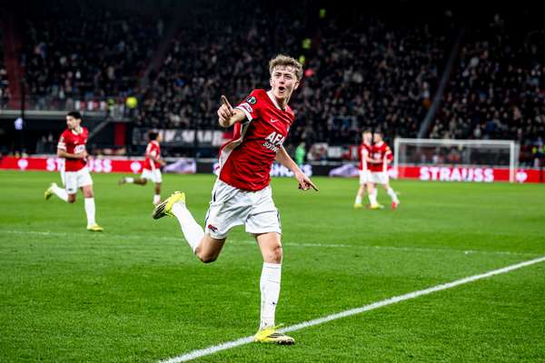 各队在欧协联附加赛次回合后的关键数据一览