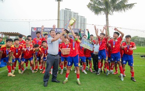 越南青少年足球与难以言说的心绪