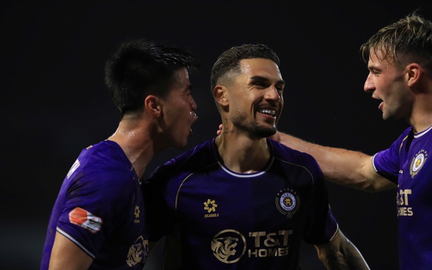 前冠军河内FC为V联赛保留悬念