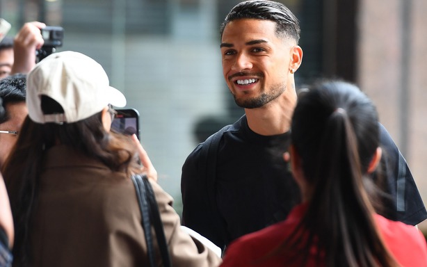 杜雄兴在越南国家队集训首日激动不已